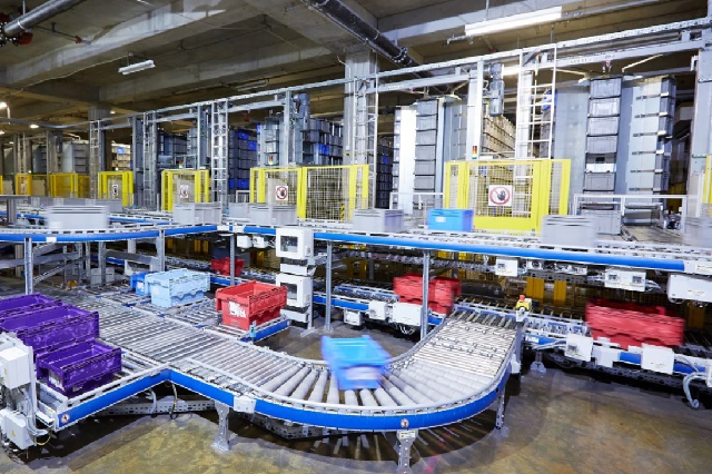Deliver to the HKTVmall Warehouse